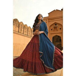 JANASYA Women's Ethnic Motifs Printed Tiered Lehenga Size XS In Maroon